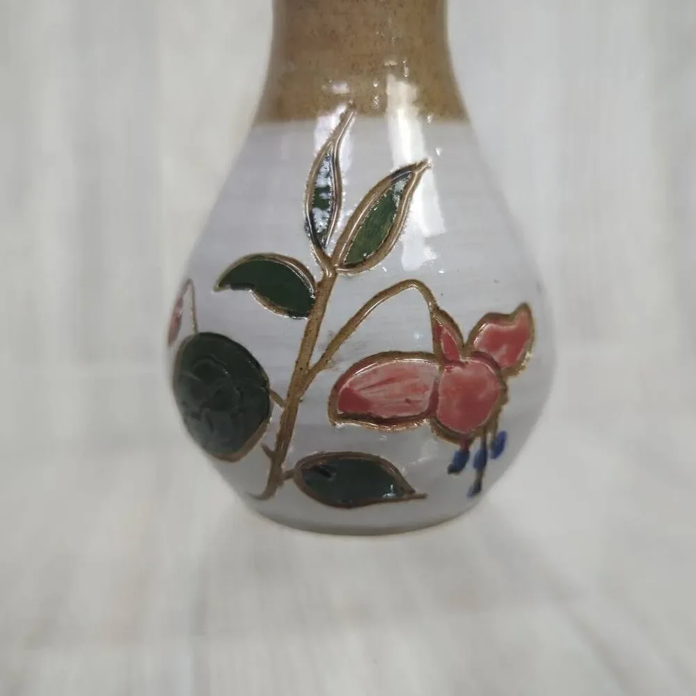 Fuchsia Pottery Waterford by The O'Neill Family 4